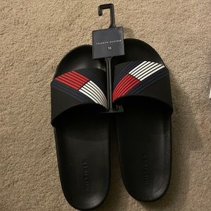 brand new tommy hilfiger slides